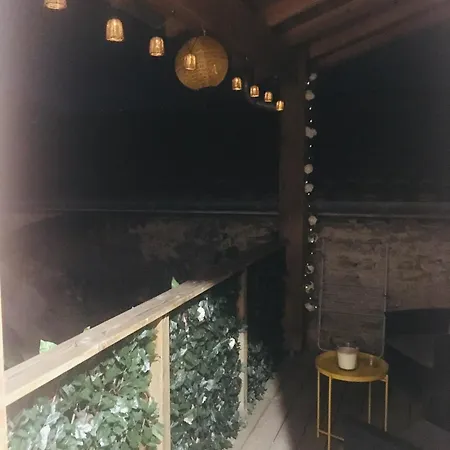 Les D'ursule Vendégház Tartas