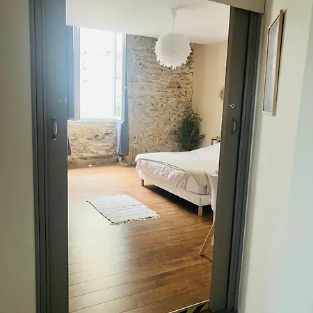 Les D'ursule Vendégház 3*